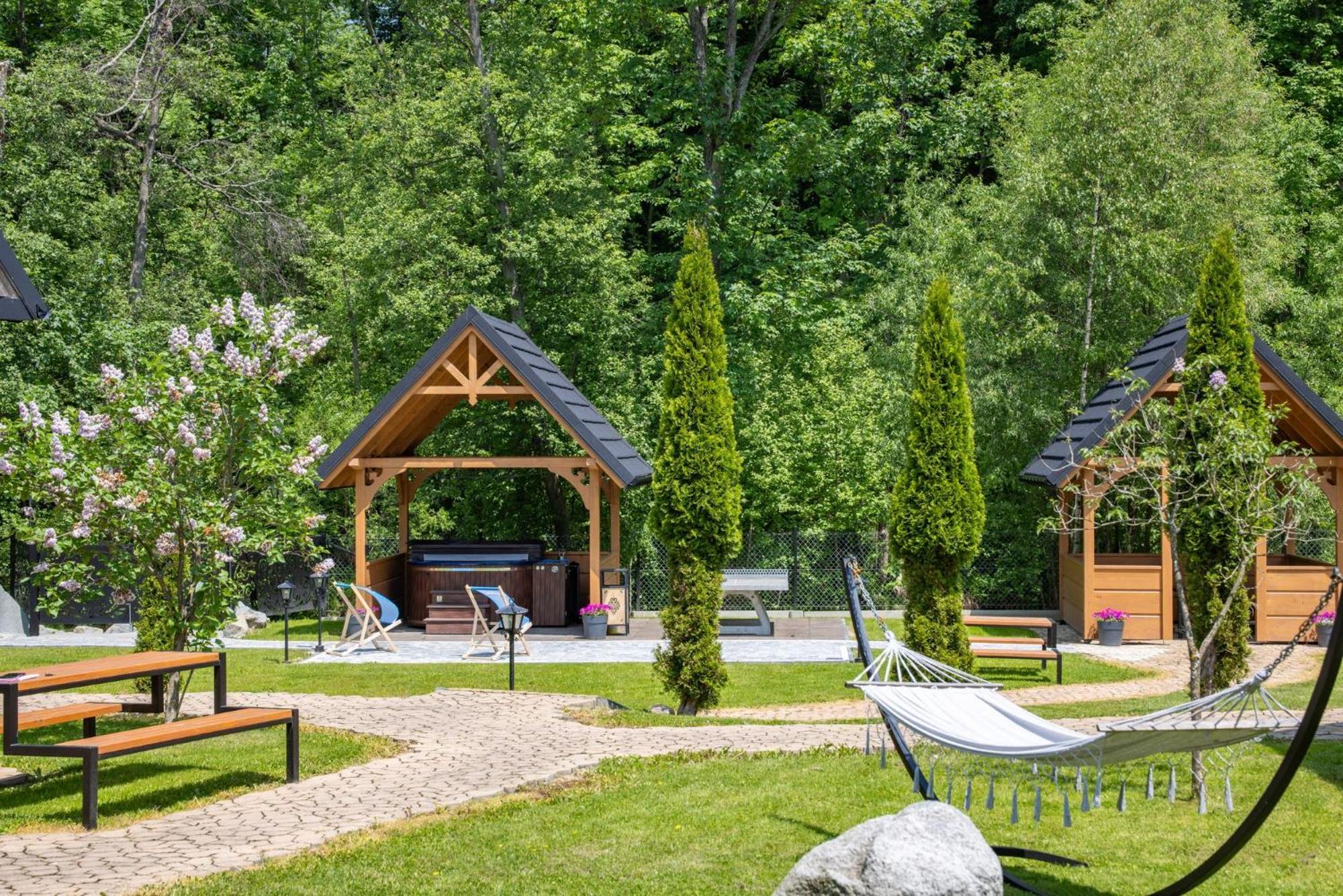 Gawra Z Jacuzzi Chalet